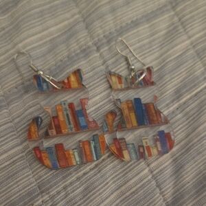 Colorful Cat Bookshelf Earrings